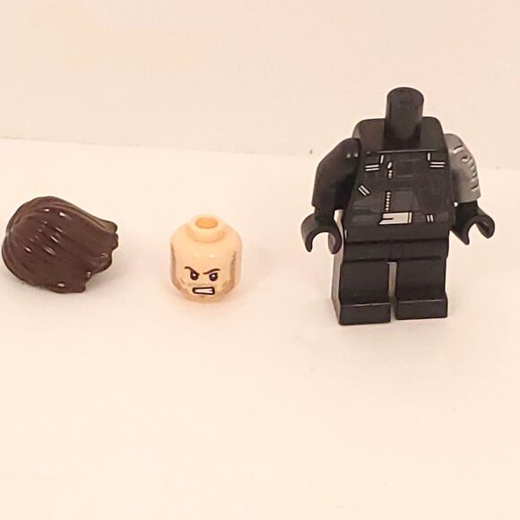 LEGO Minifigure Marvel Super Heroes Winter Soldier / Bucky Barnes sh0257 W/gun - Picture 7 of 11